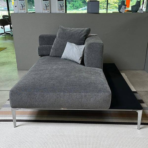 Recamiere Jaan Living Stoff Grau Gestell Aluminium