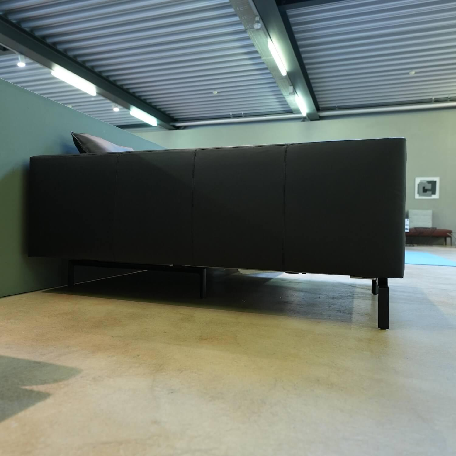 Muud C21 Leder Sofaecke Schwarz Matt Pulverbeschichtet