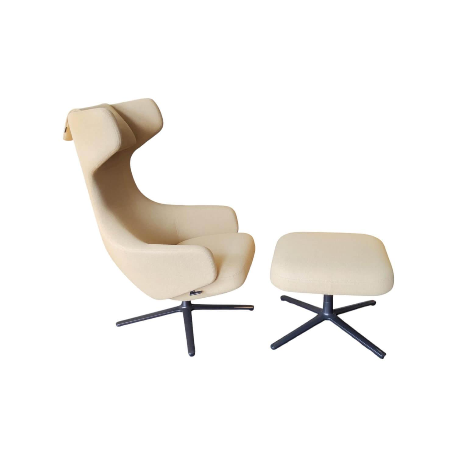 Vitra Sessel Grand Repos Stoff Dumet Ocker mit Hocker