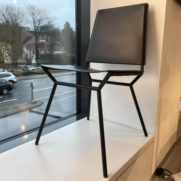 Walter Knoll Stuhl Aisuu 1220 Bezug Sattel Schwarz Metall