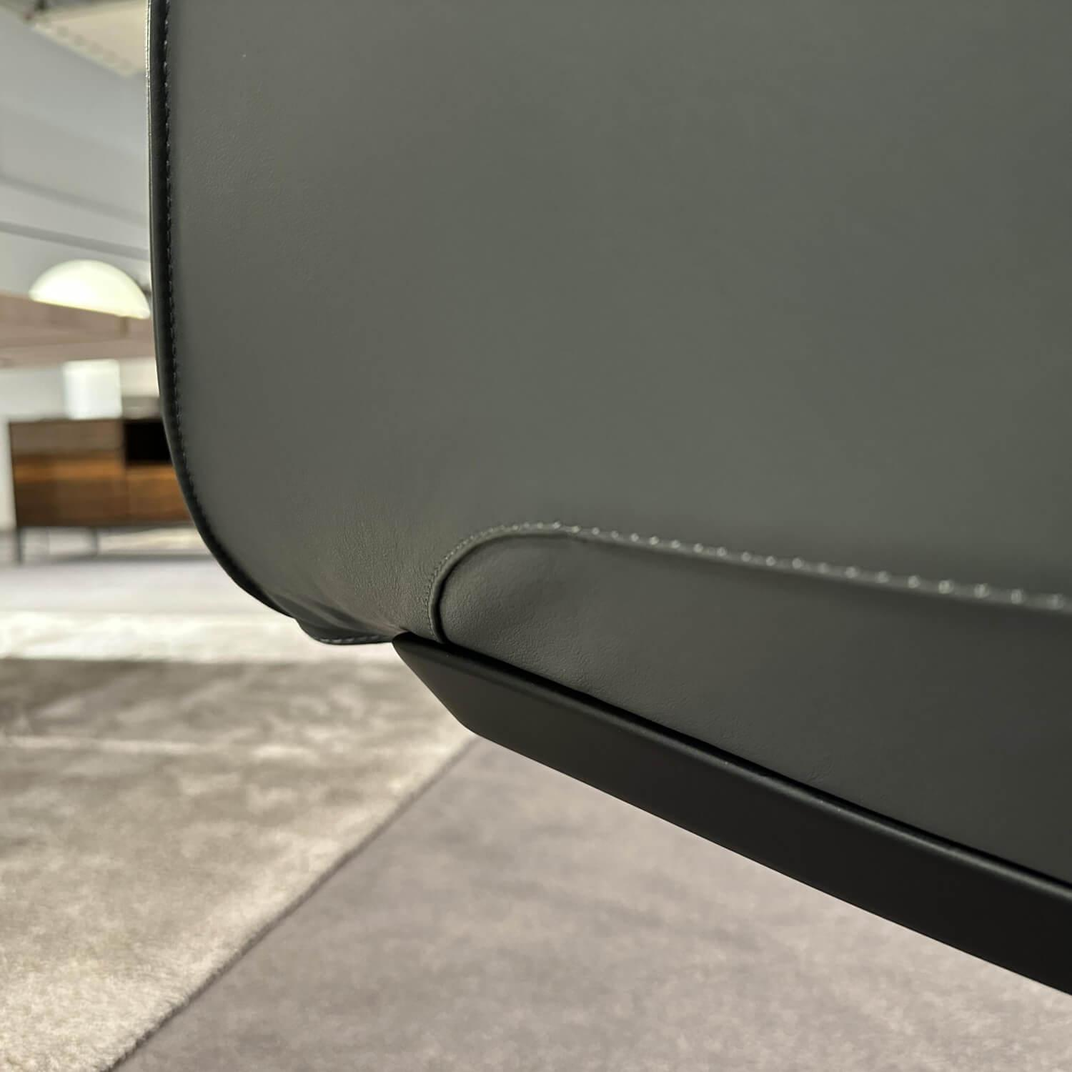 Walter Knoll Sheru Chair Leather Congress Grey Frame