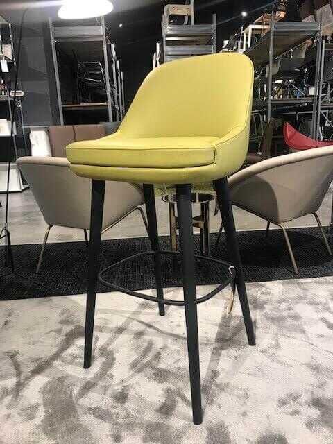 Walter Knoll Barhocker 376 Leder Pistazie Gestell Eiche