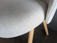 Vitra Mikado Seitenstuhl Stoff Beige Melange Eiche