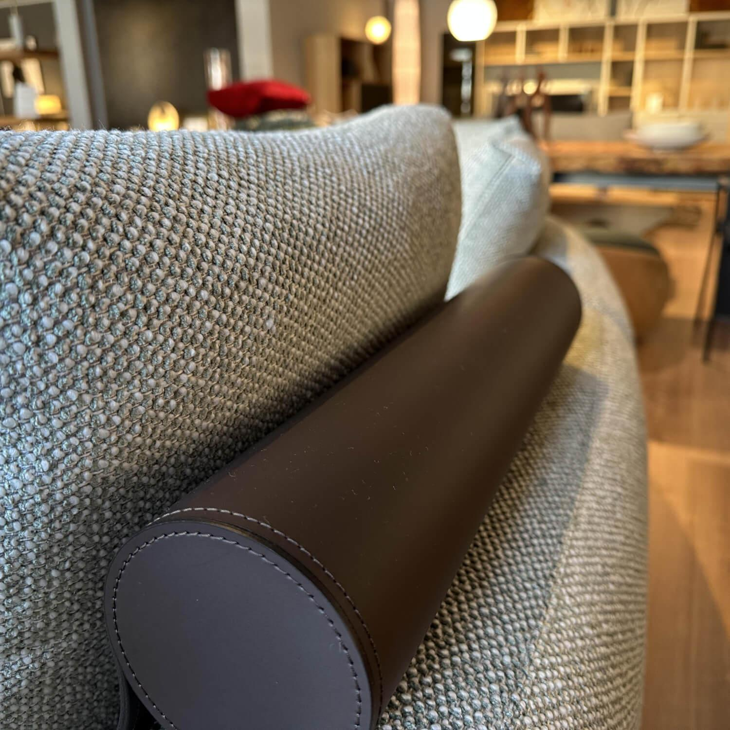 Walter Knoll Ecksofa Maaru Stoff Safire Sage Grün mit Kissen