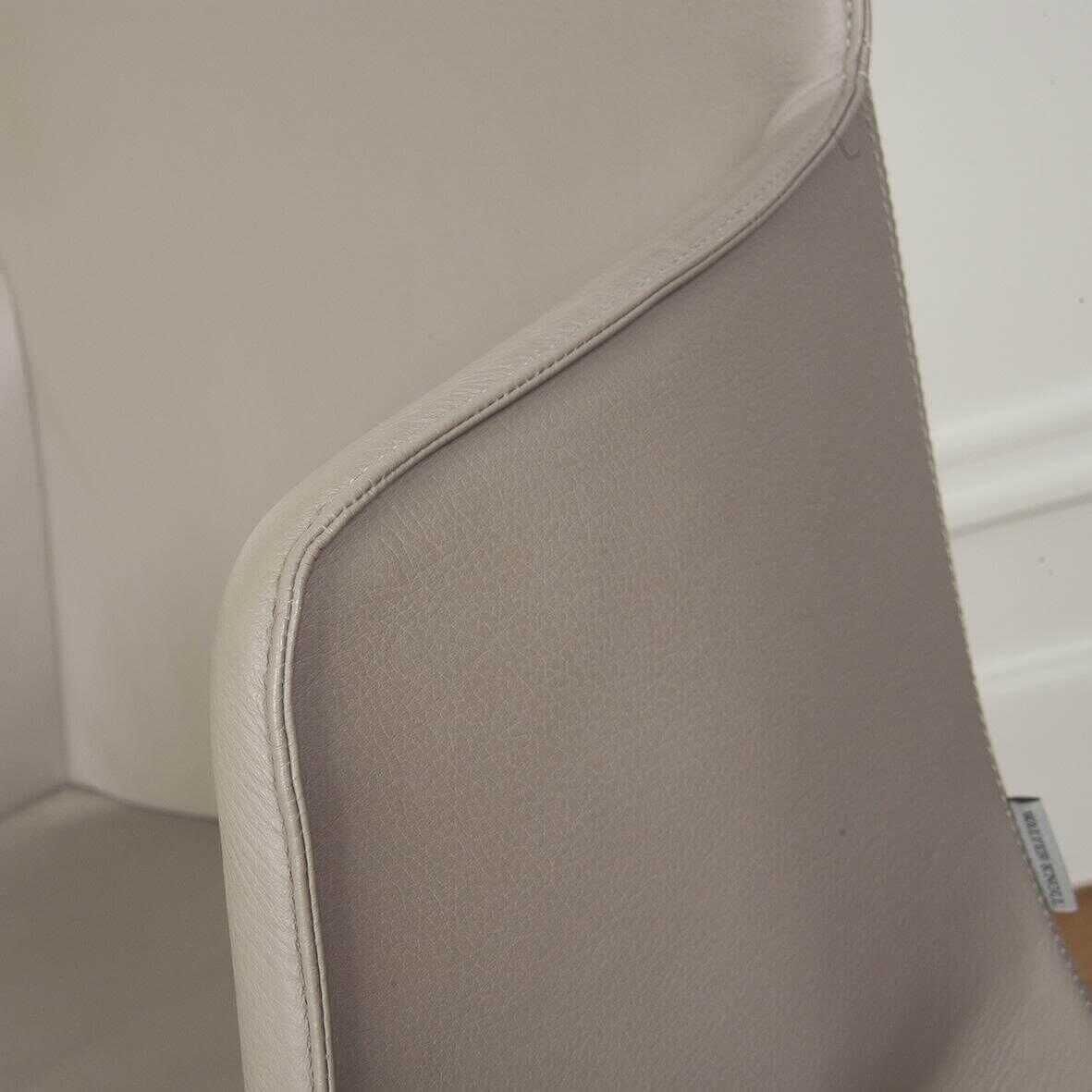 Walter Knoll Gio Stuhl Leder Torro Stone mit Armlehnen
