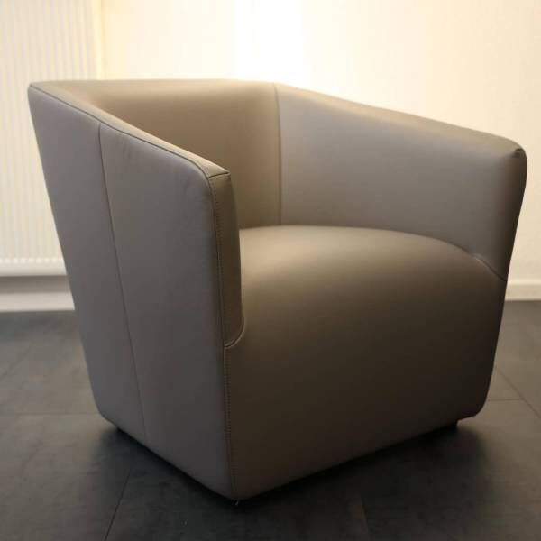 Vitra Occasional Lounge Chair Leder Premium L40 Granit