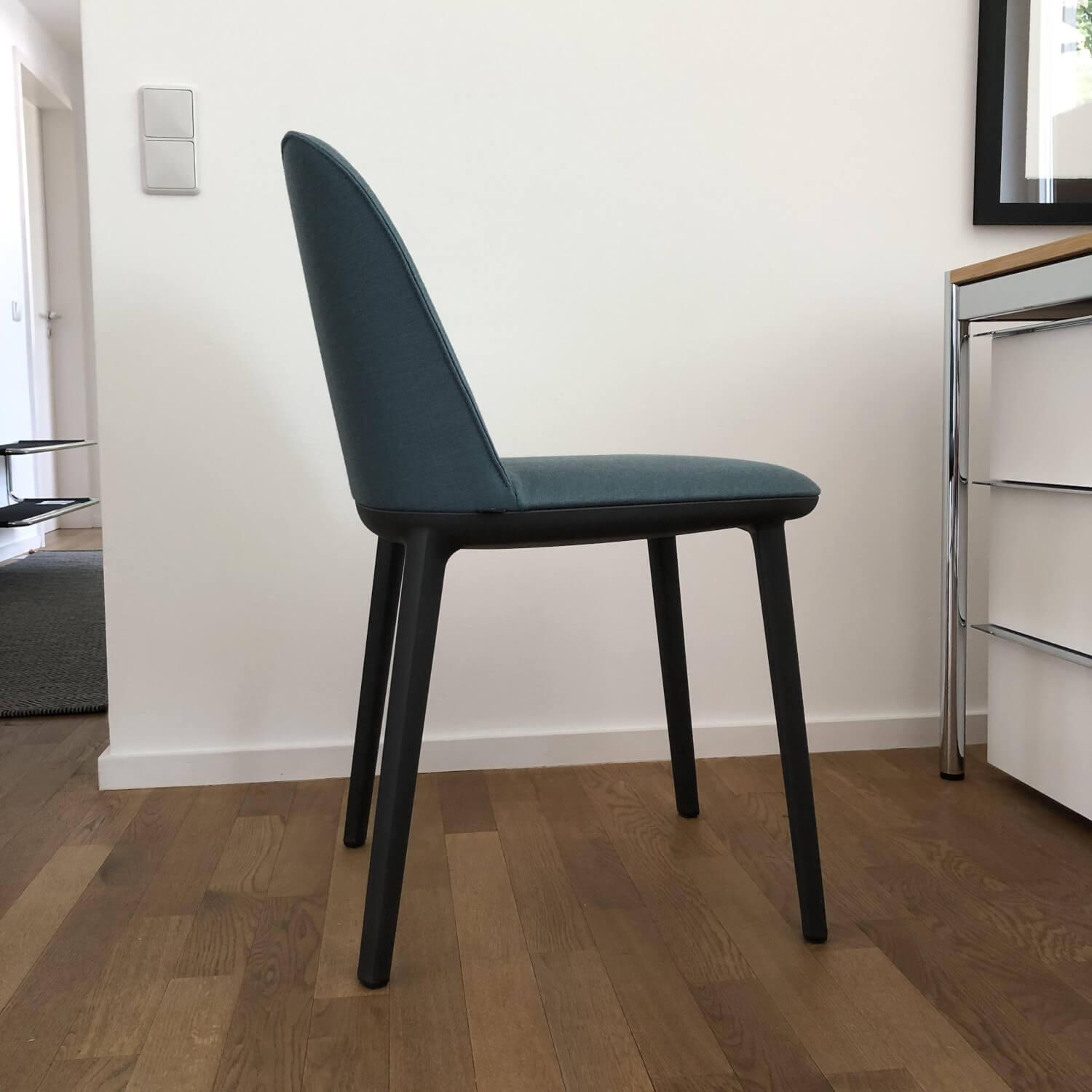 Vitra Softshell Side Chair Stoff Aura Stahlblau