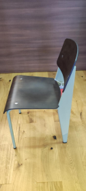 Vitra Stuhl Standard Sitz Rücken Metall Prouvé Vermeer Grün