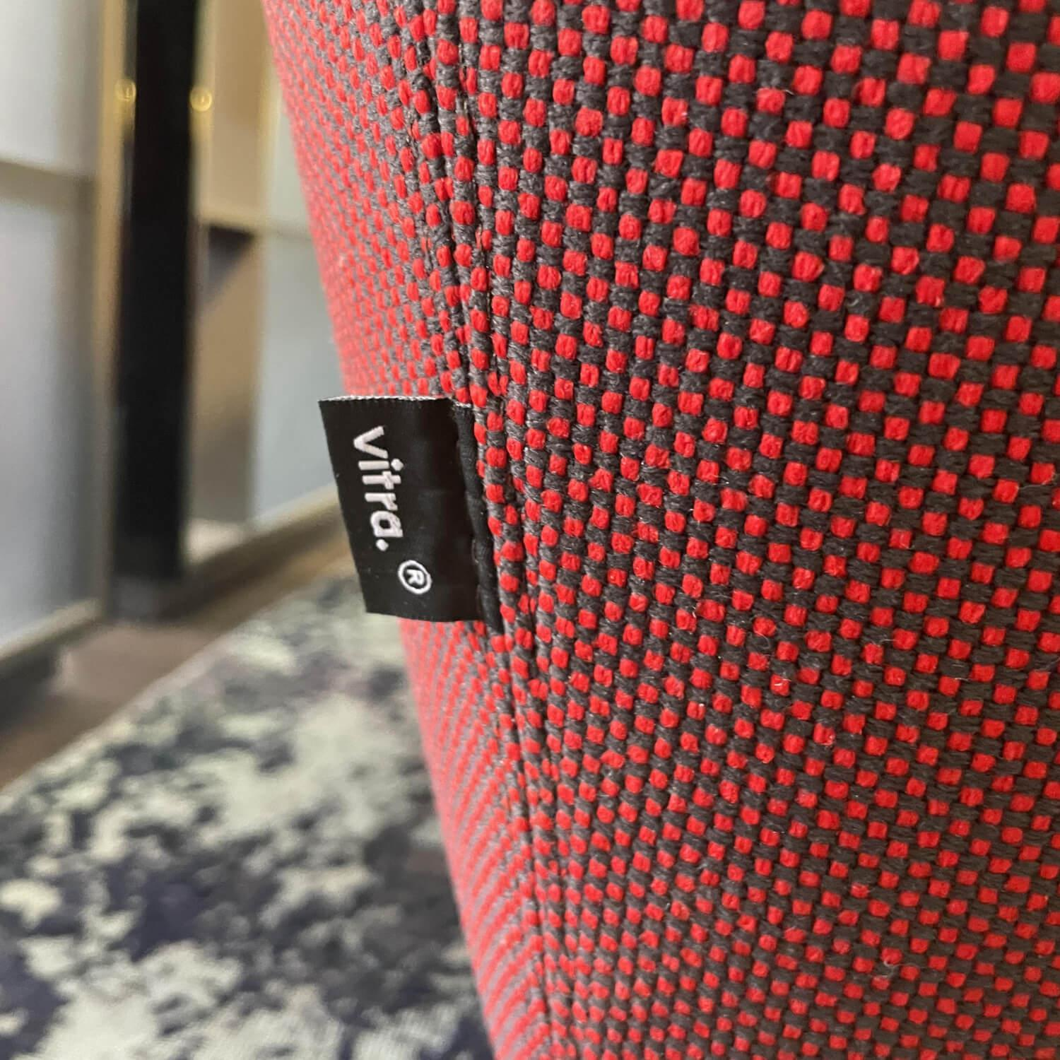 Vitra Chaise Lounge Suita Stoff Laser Rot Moorbraun