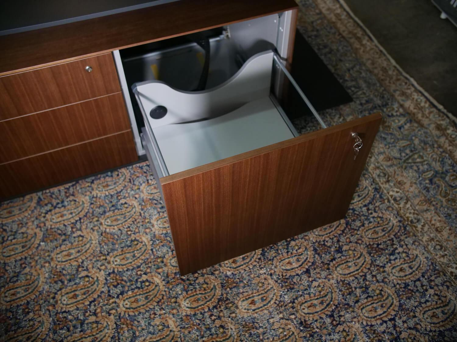 Walter Knoll Keypiece Nussbaum Schreibtisch Höhenverstellbar