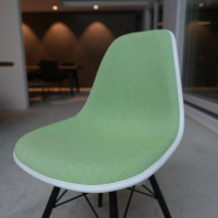 Eames Sidechair DSW Fully Upholstered Meadow Green Ivory