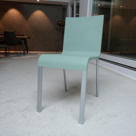 Vitra Stuhl 03 Mint Kunststoff Silber