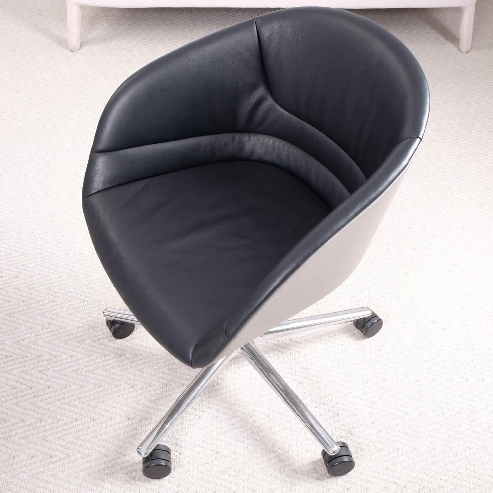 Walter Knoll Kyo Leather Congress 251 Black Greige