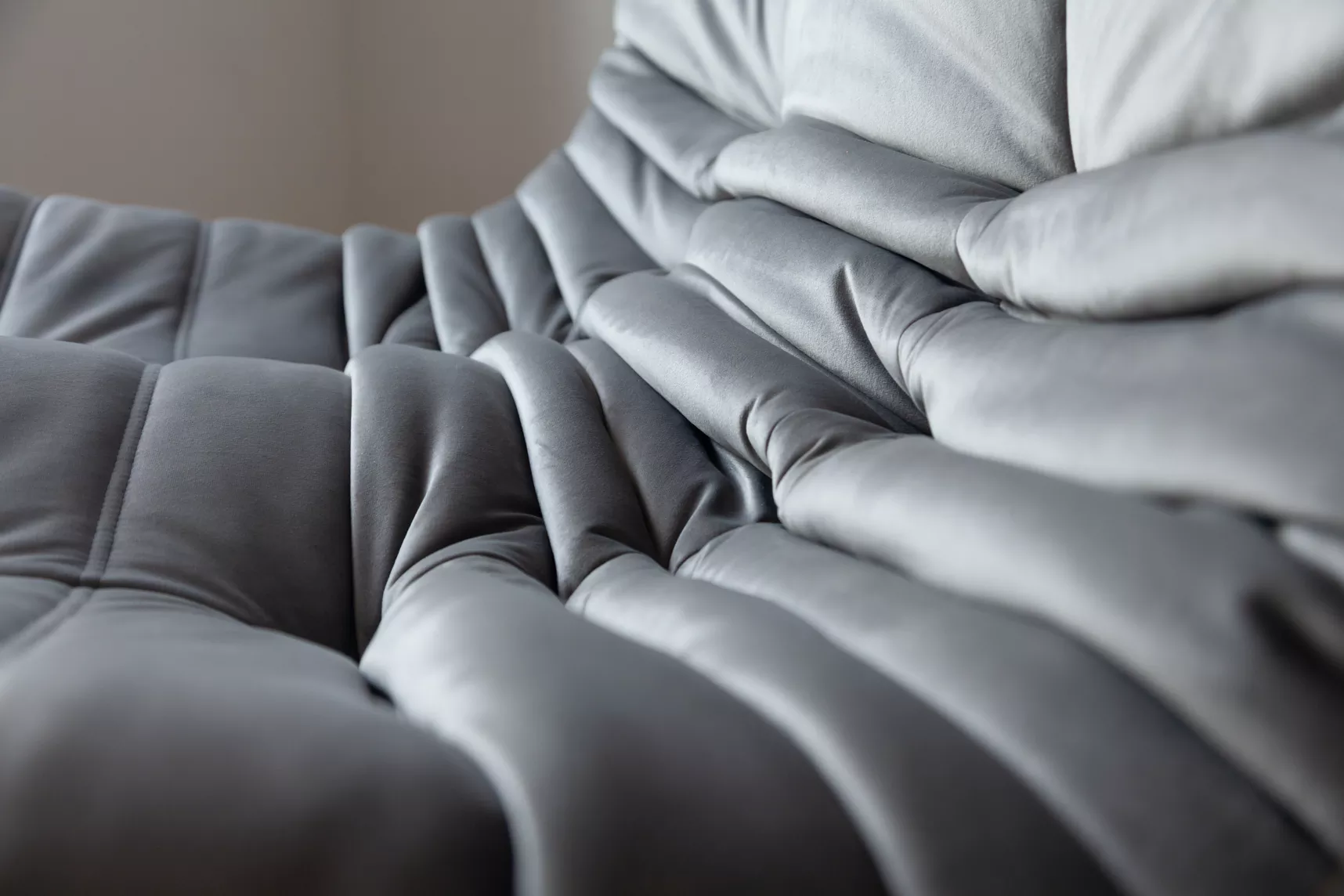 Togo Sofa 2-seater Velvet Silver Grey