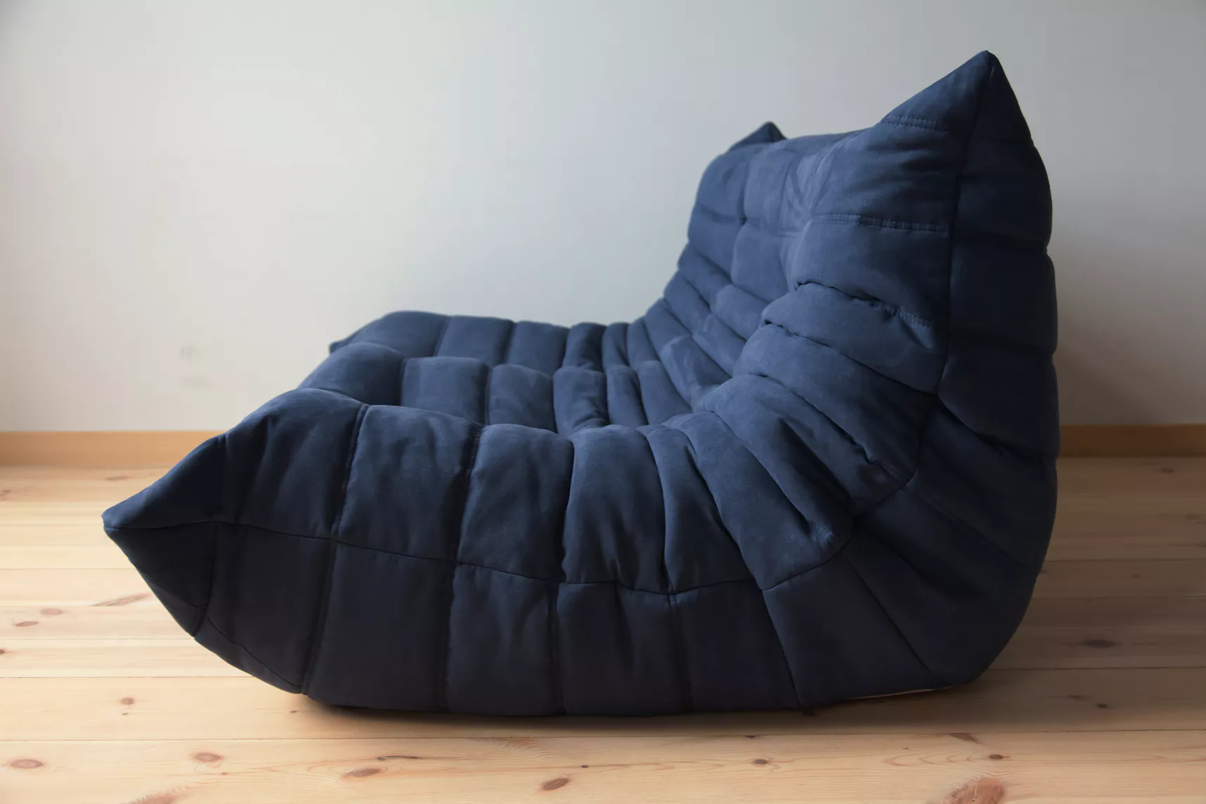 Togo Sofa 2-seater Textile Navy Blue
