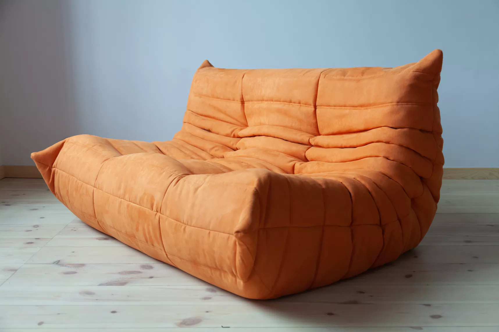 Togo Sofa 2-seater textile orange