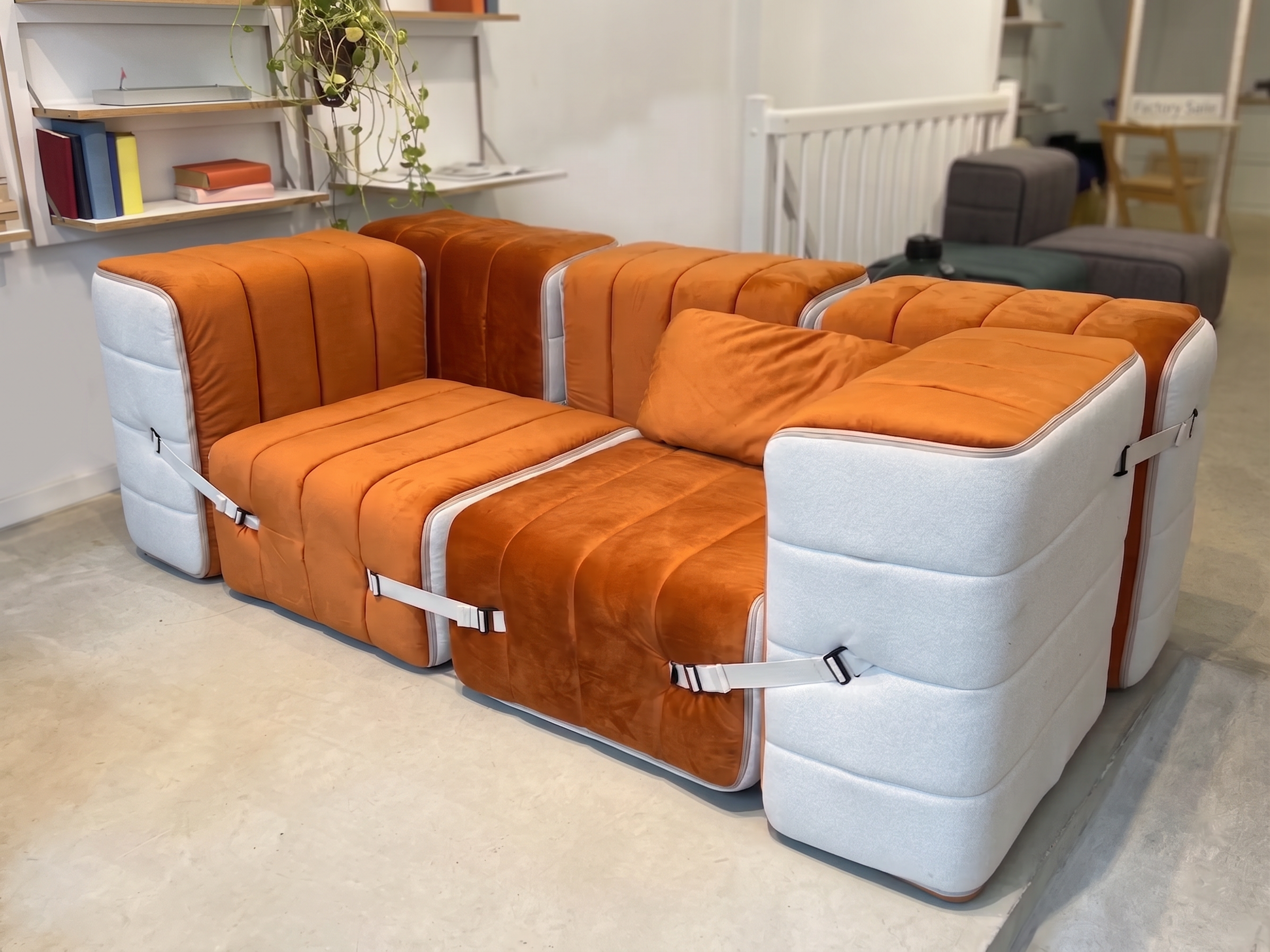 Curt-Set 7-Flexibler 2-Sitzer mit Kissen Jet Beige&Barcelona