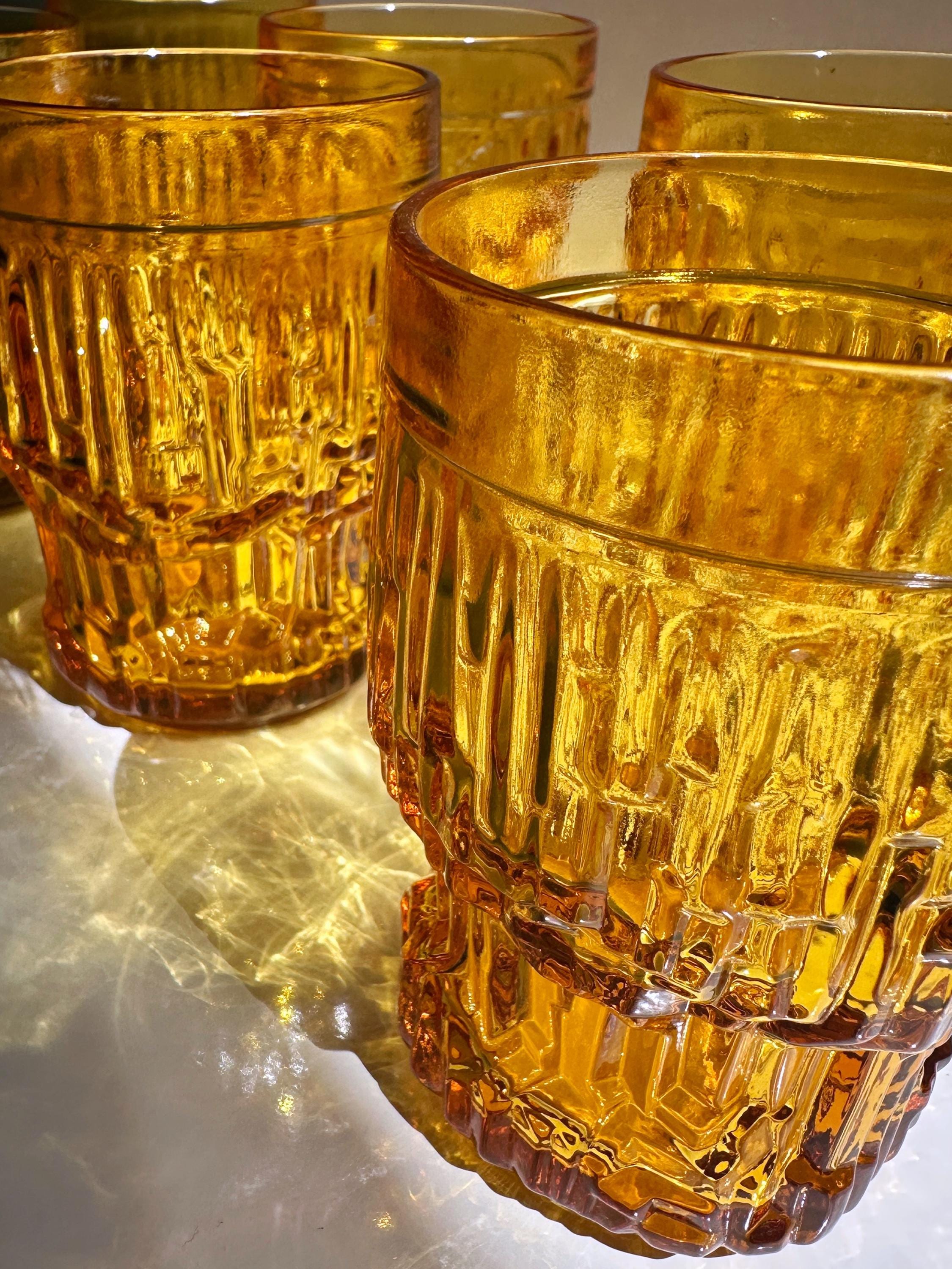Bormioli Rocco Karaffe mit 6 Gläsern in Gelb-Bernstein