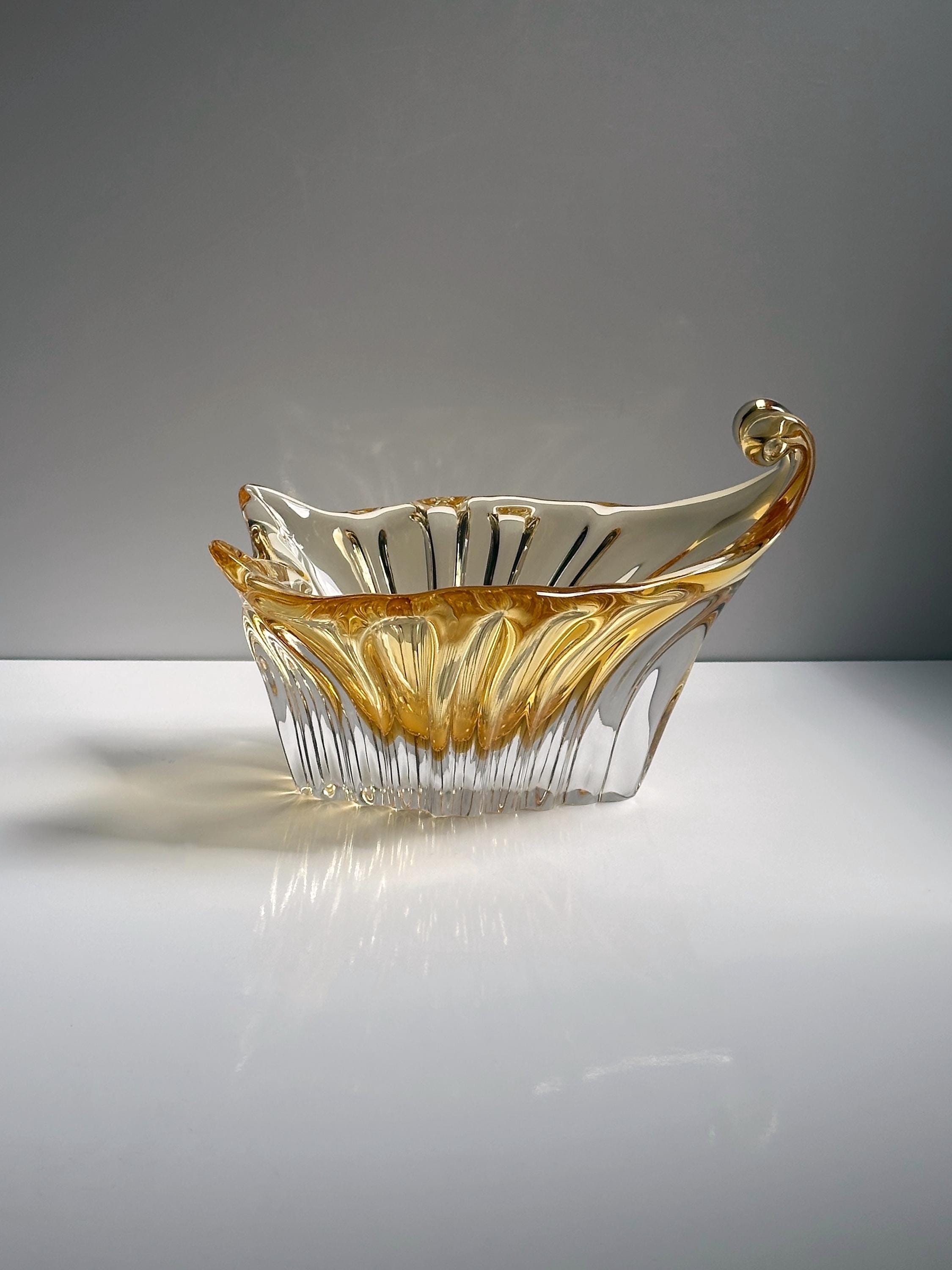 Vintage italienische Glasschale in Champagnergold, 1960er