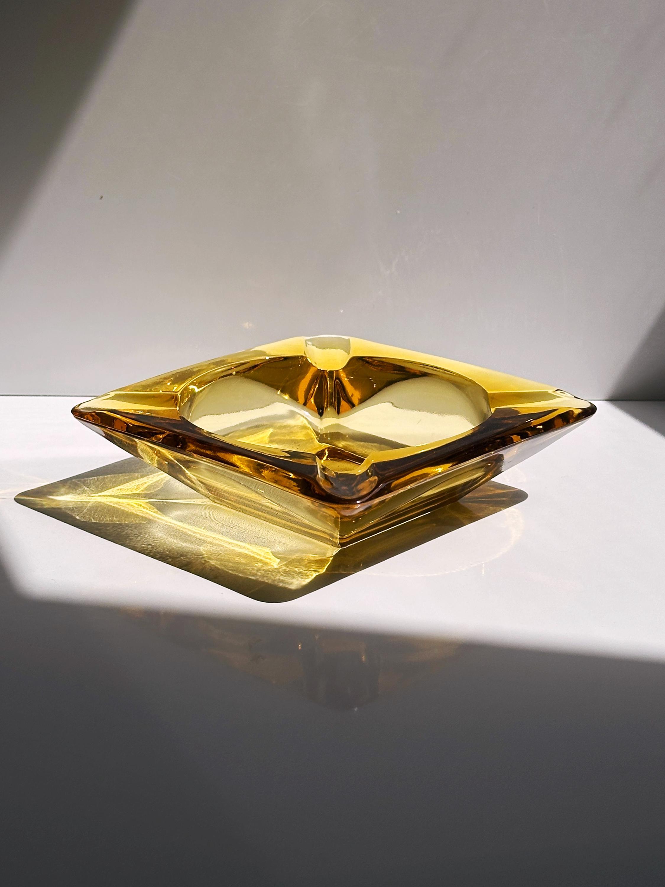 Vintage französischer Glas-Aschenbecher in Bernstein, 1980er