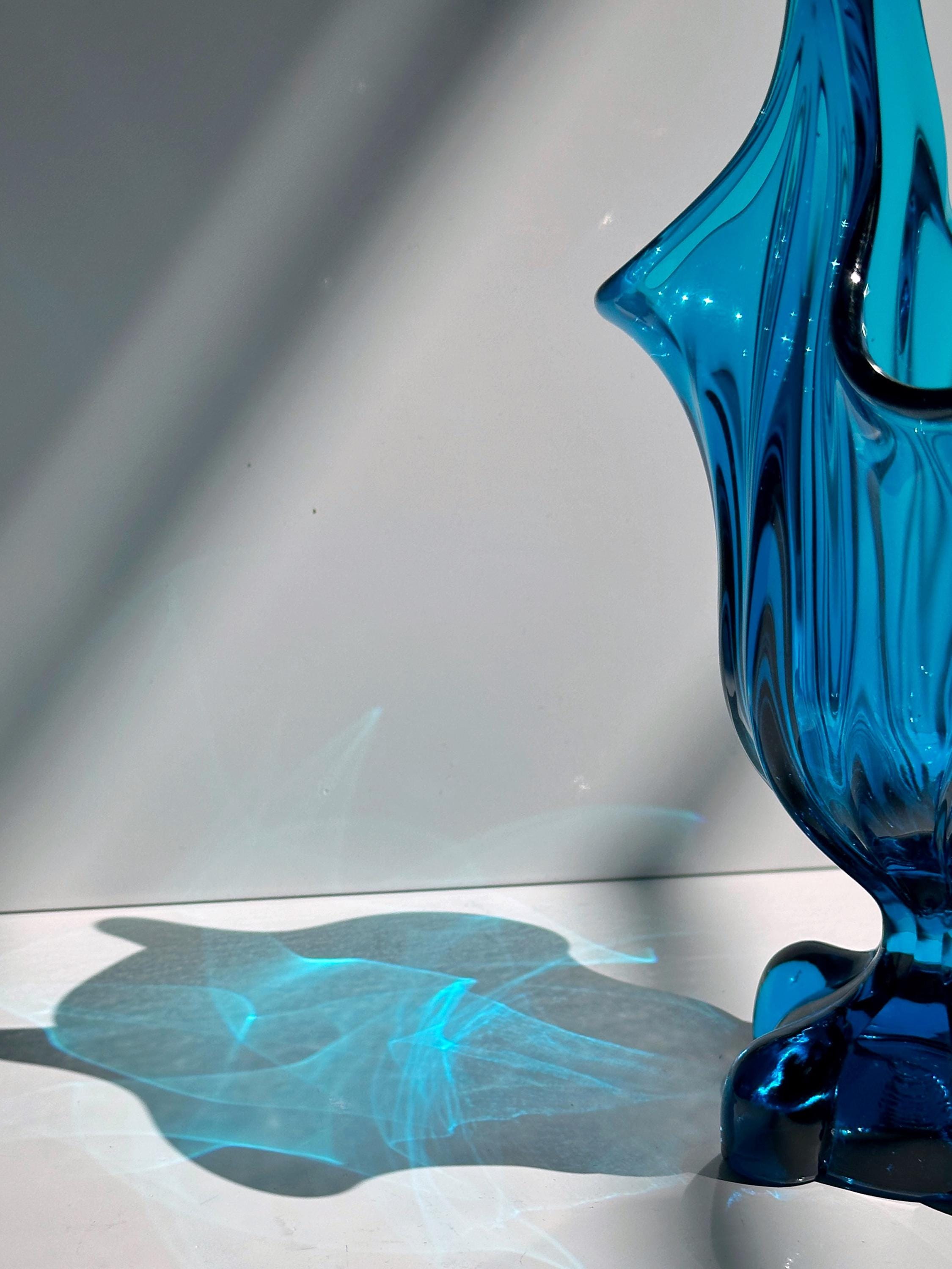 Viking Glass Epic Four Square Vase Modell 1475 in Blau