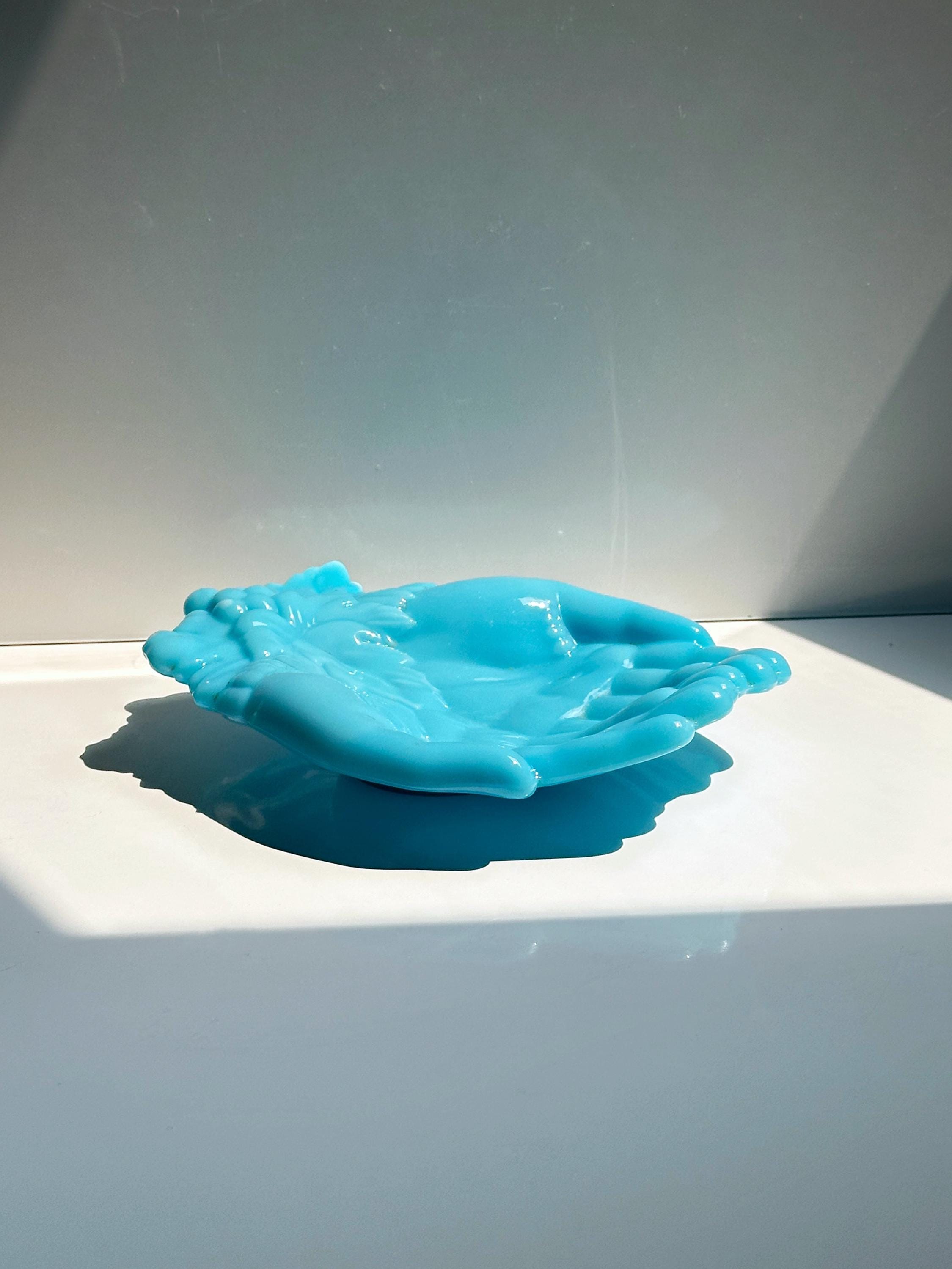Vallérysthal Jugendstil Vide-Poche aus hellblauem Opalglas