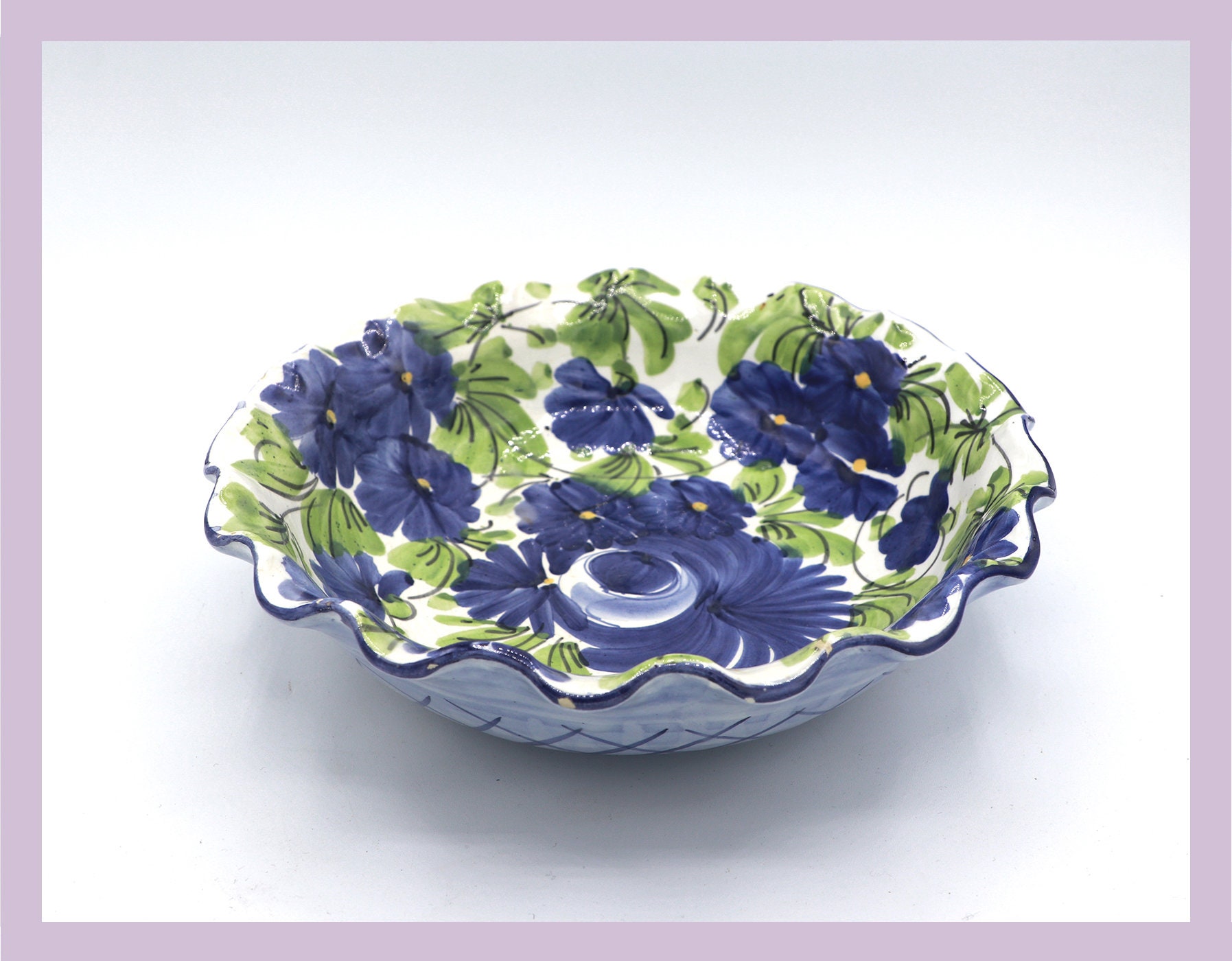 Vintage italienische Keramikschale mit blauem Blumendekor
