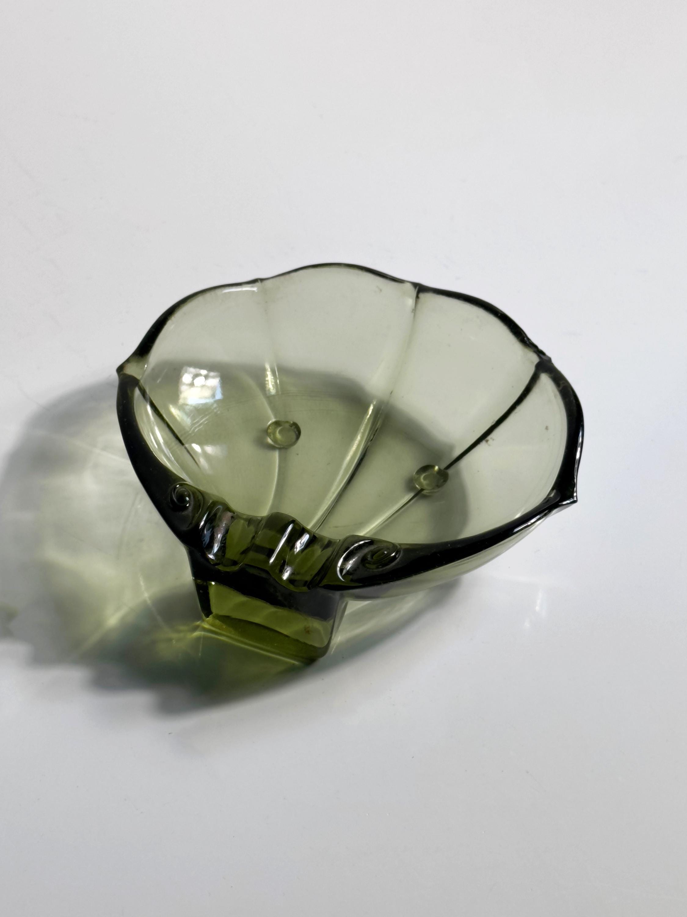 Vintage Muschelschale aus grünlichem Rauchglas, 1970er