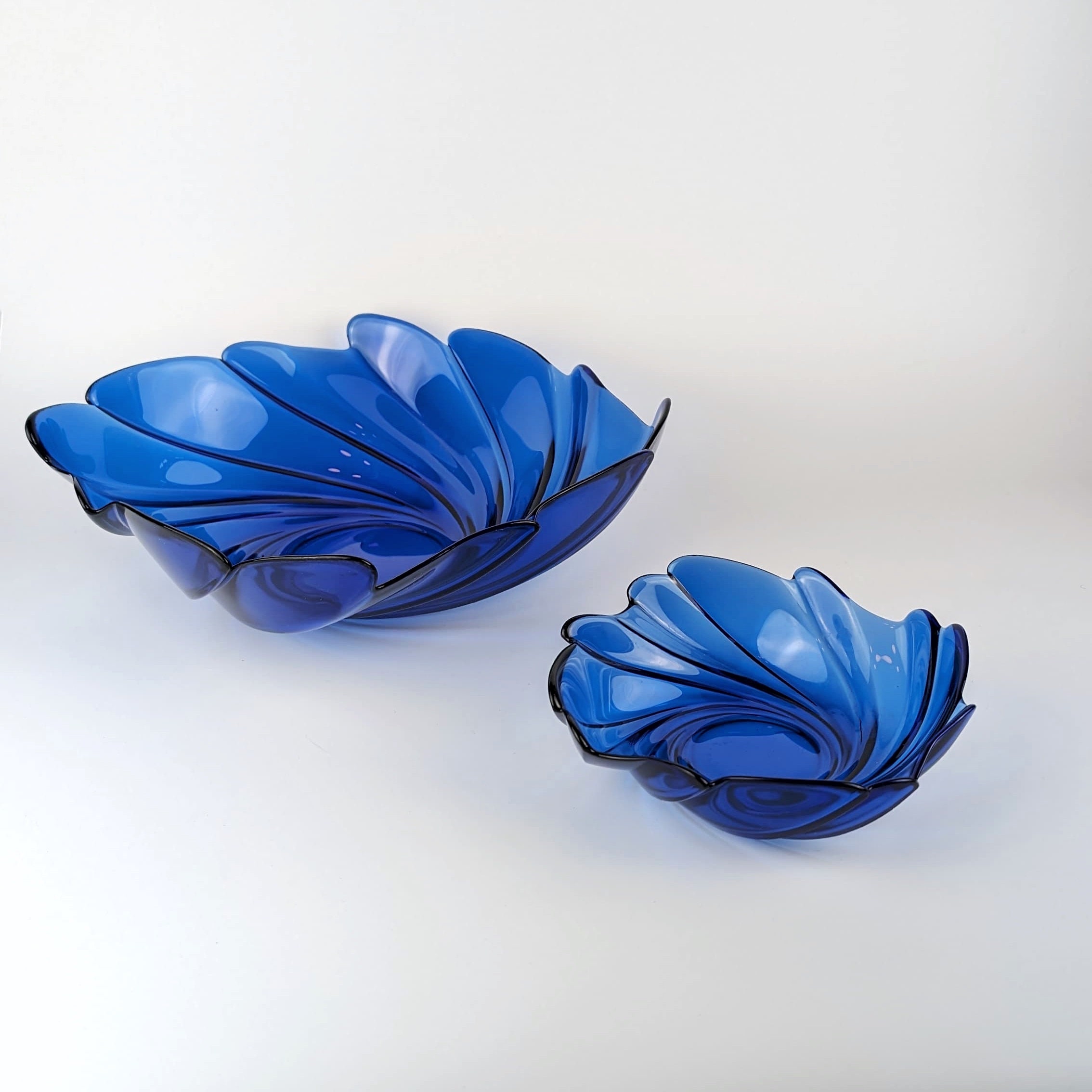 6-teiliges Vintage Glasschalen-Set in Kobaltblau