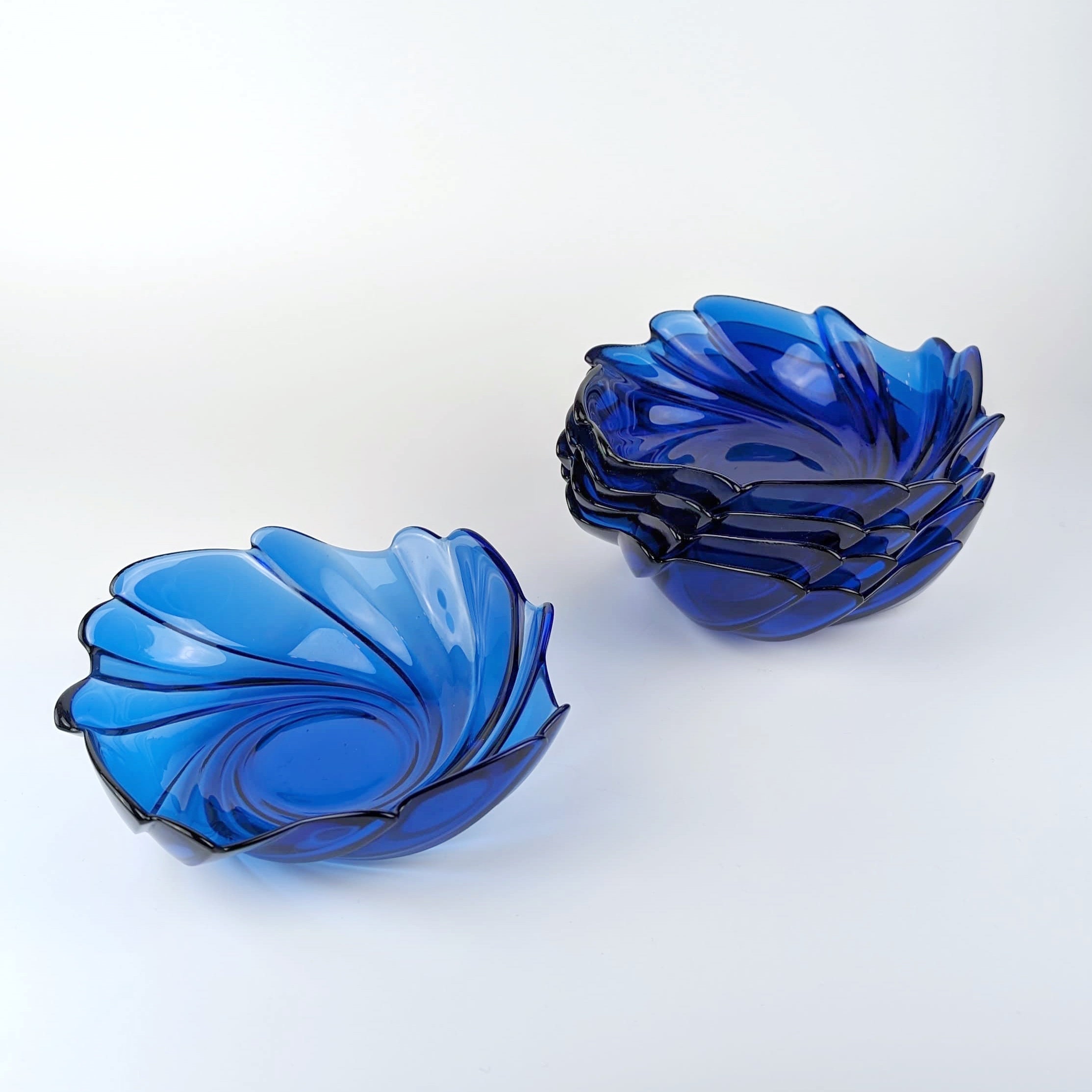 6-teiliges Vintage Glasschalen-Set in Kobaltblau