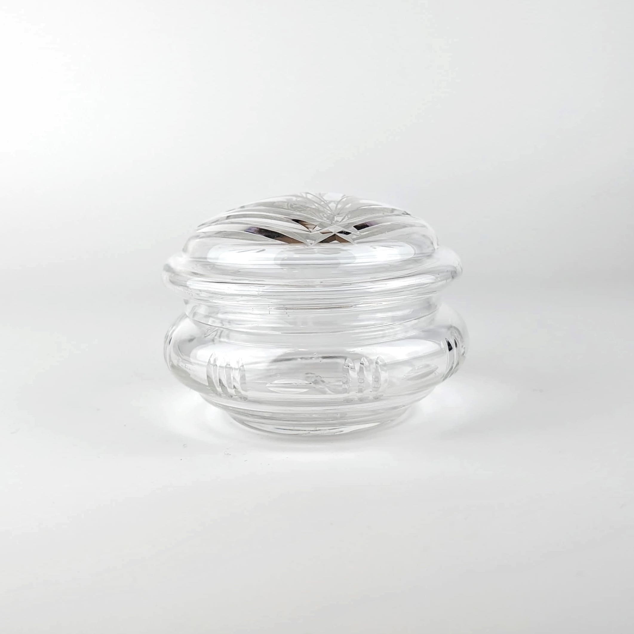 Art Deco Kristallglas-Deckeldose mit floralem Schliff