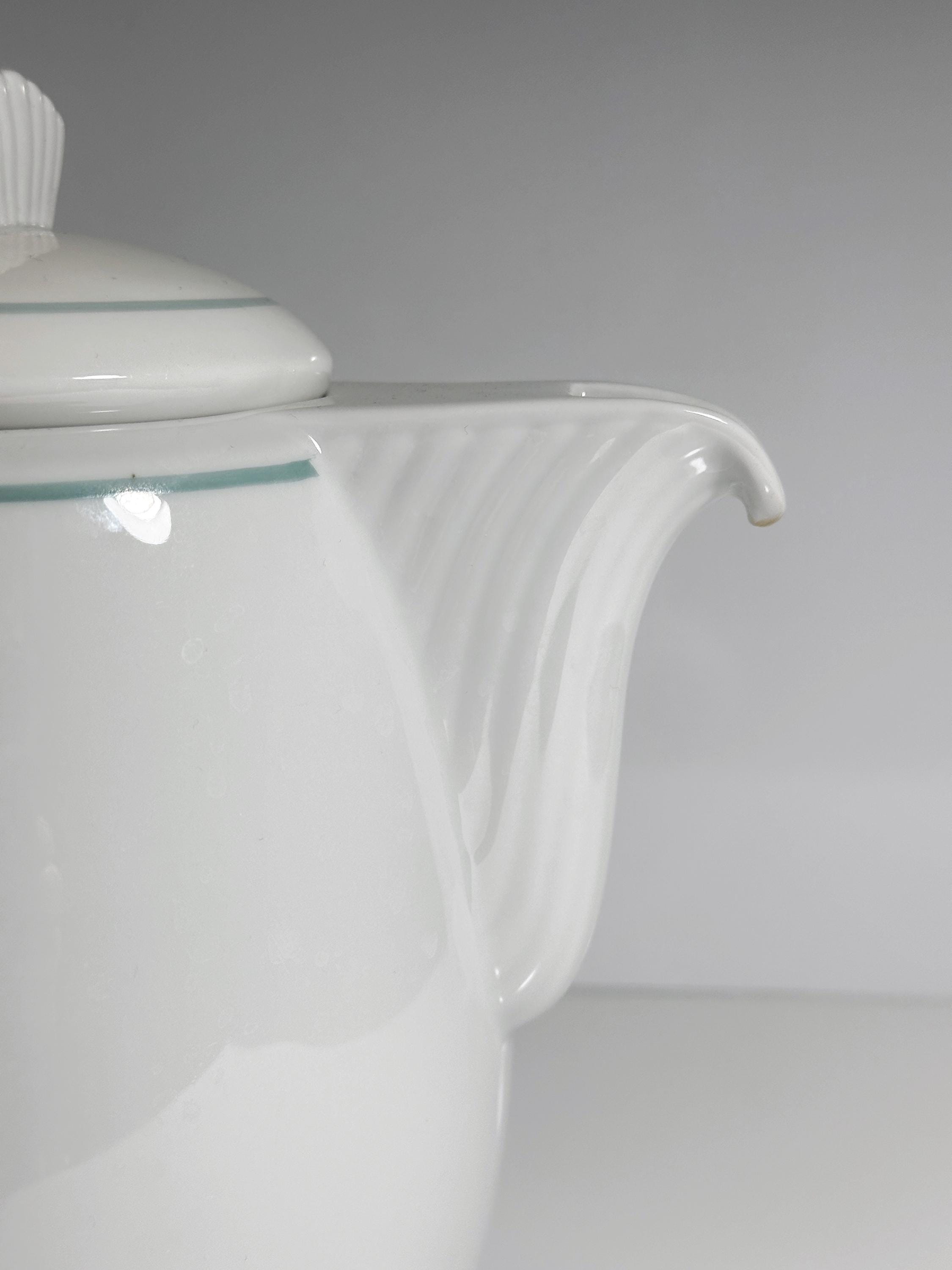 Vintage Art Deco Revival Teekanne in Weiß und Mintgrün