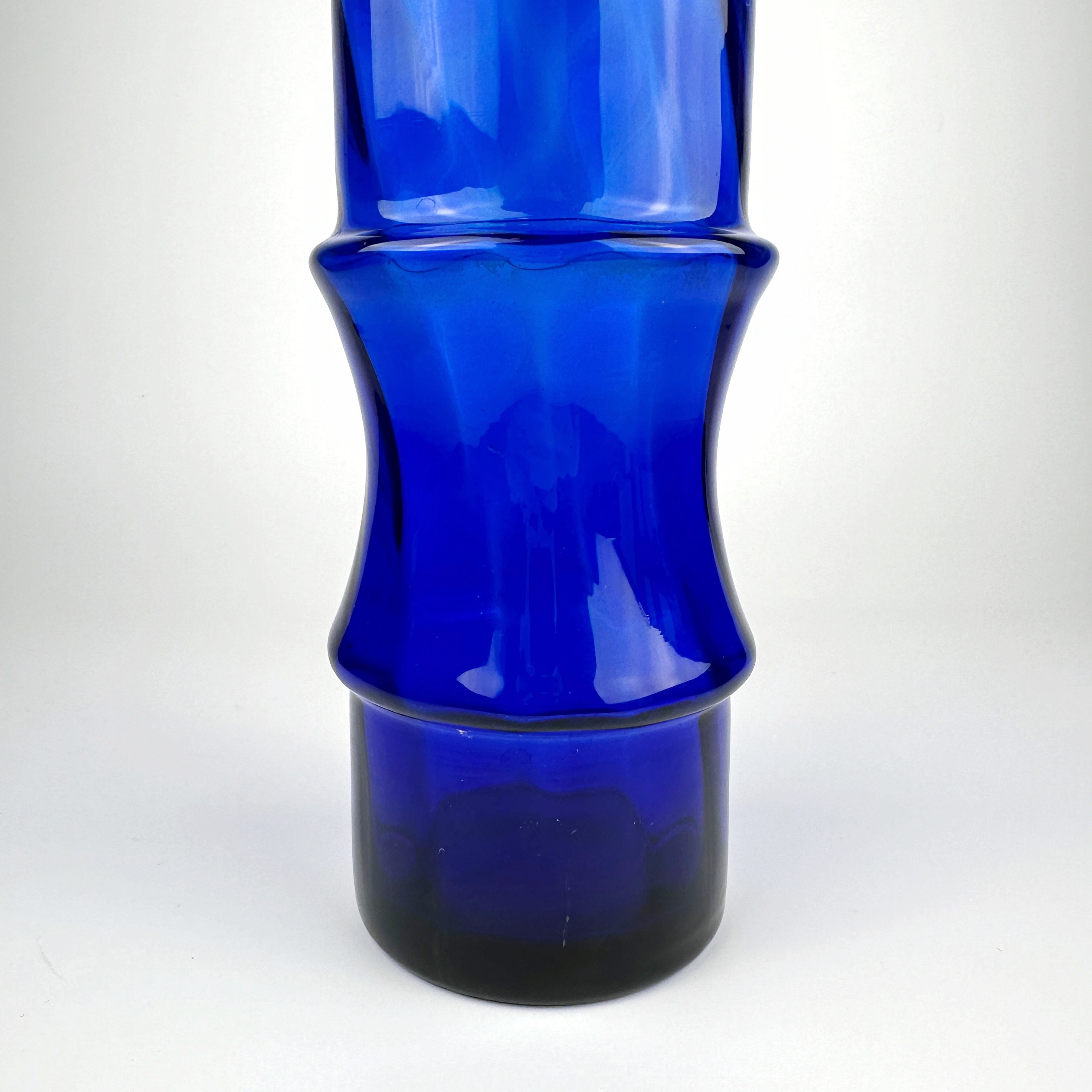 Vintage Glasvase in Kobaltblau mit Swirl, 1980er