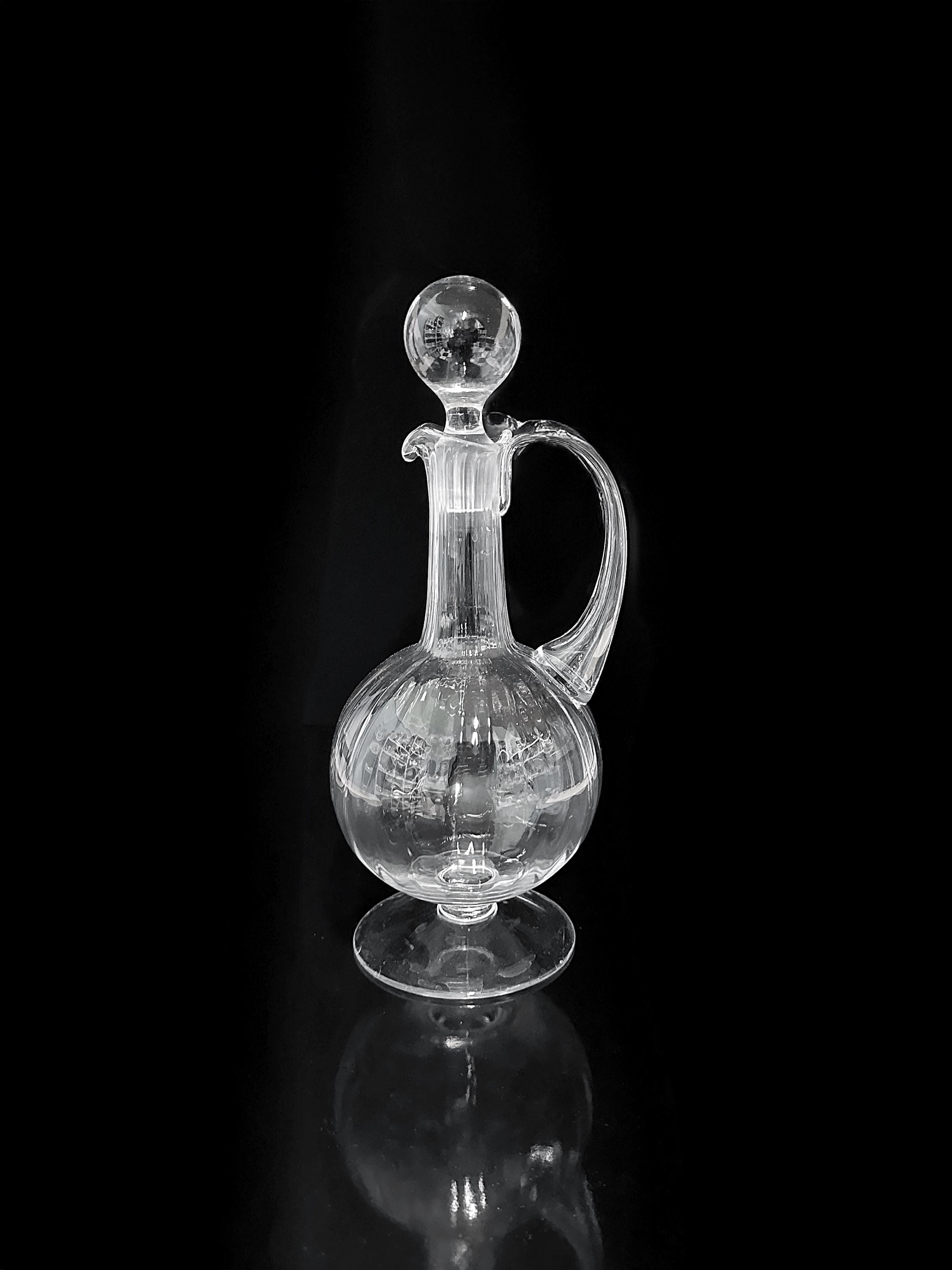 Vintage Mid Century Glas-Karaffe mit Swirl-Dekor