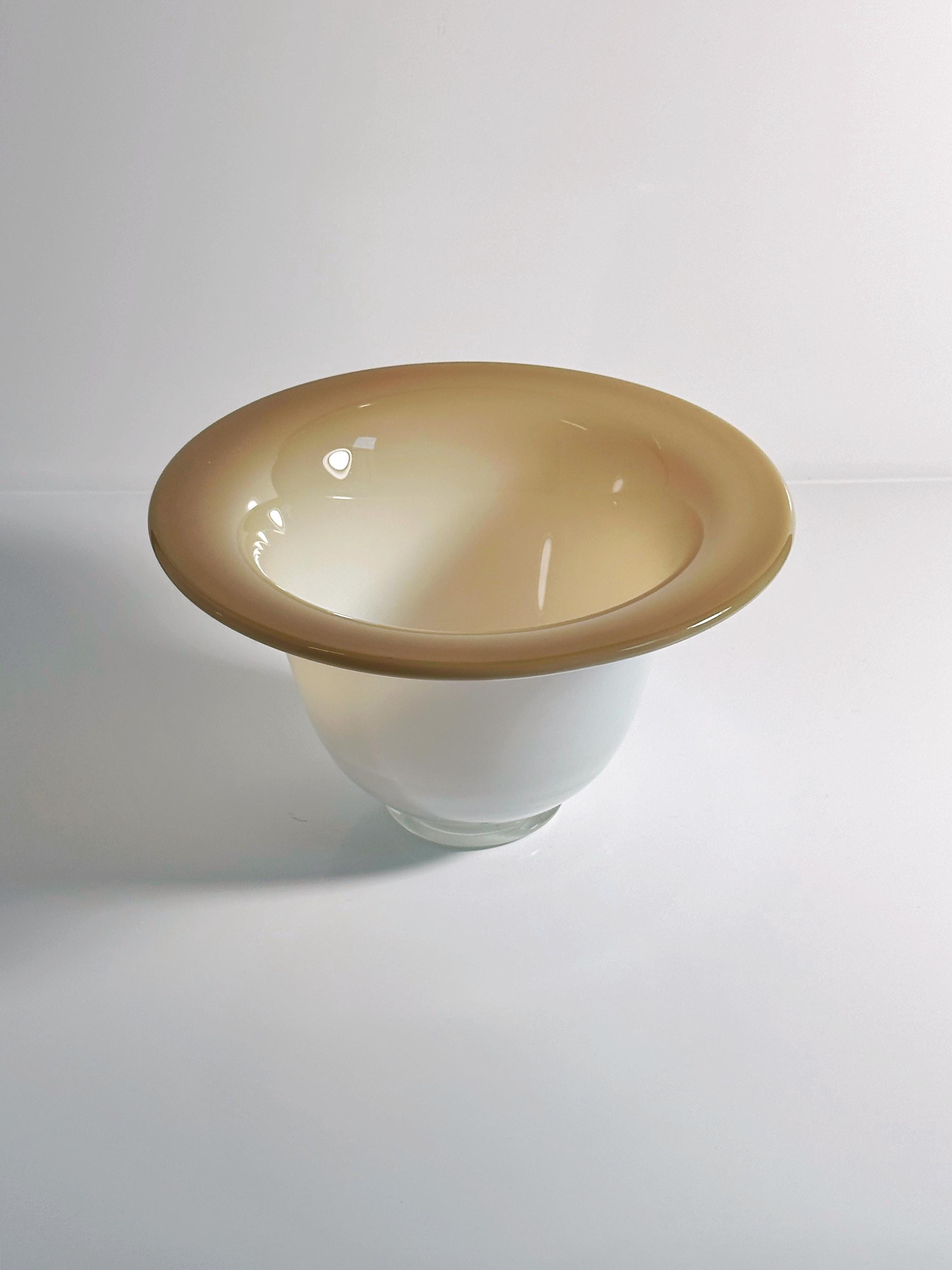 Vintage Murano Opalglas Schale in Creme & Beige