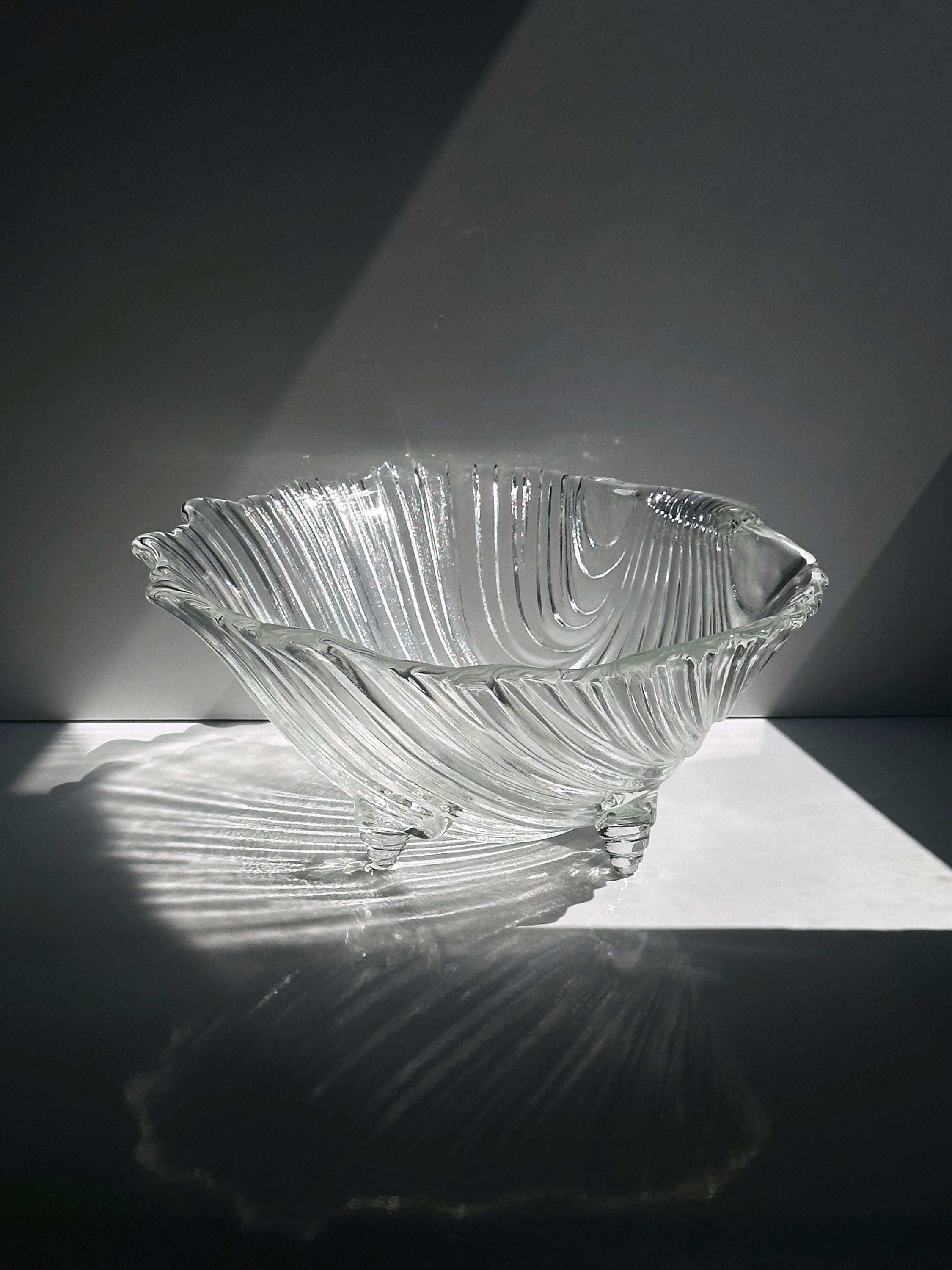 Große Vintage Glasschale in Muschelform