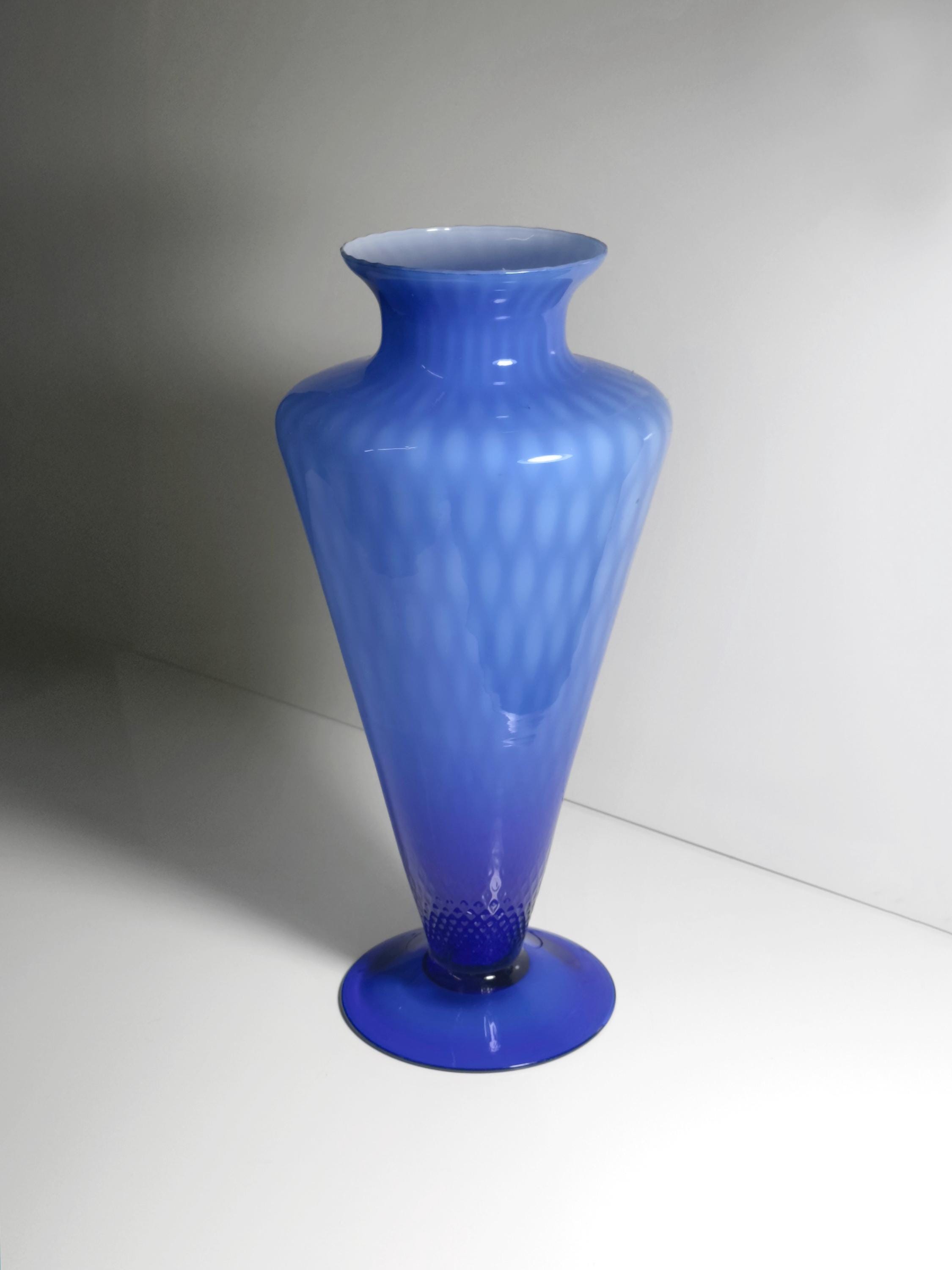 Große Vintage Murano Opalglas Vase in Kobaltblau
