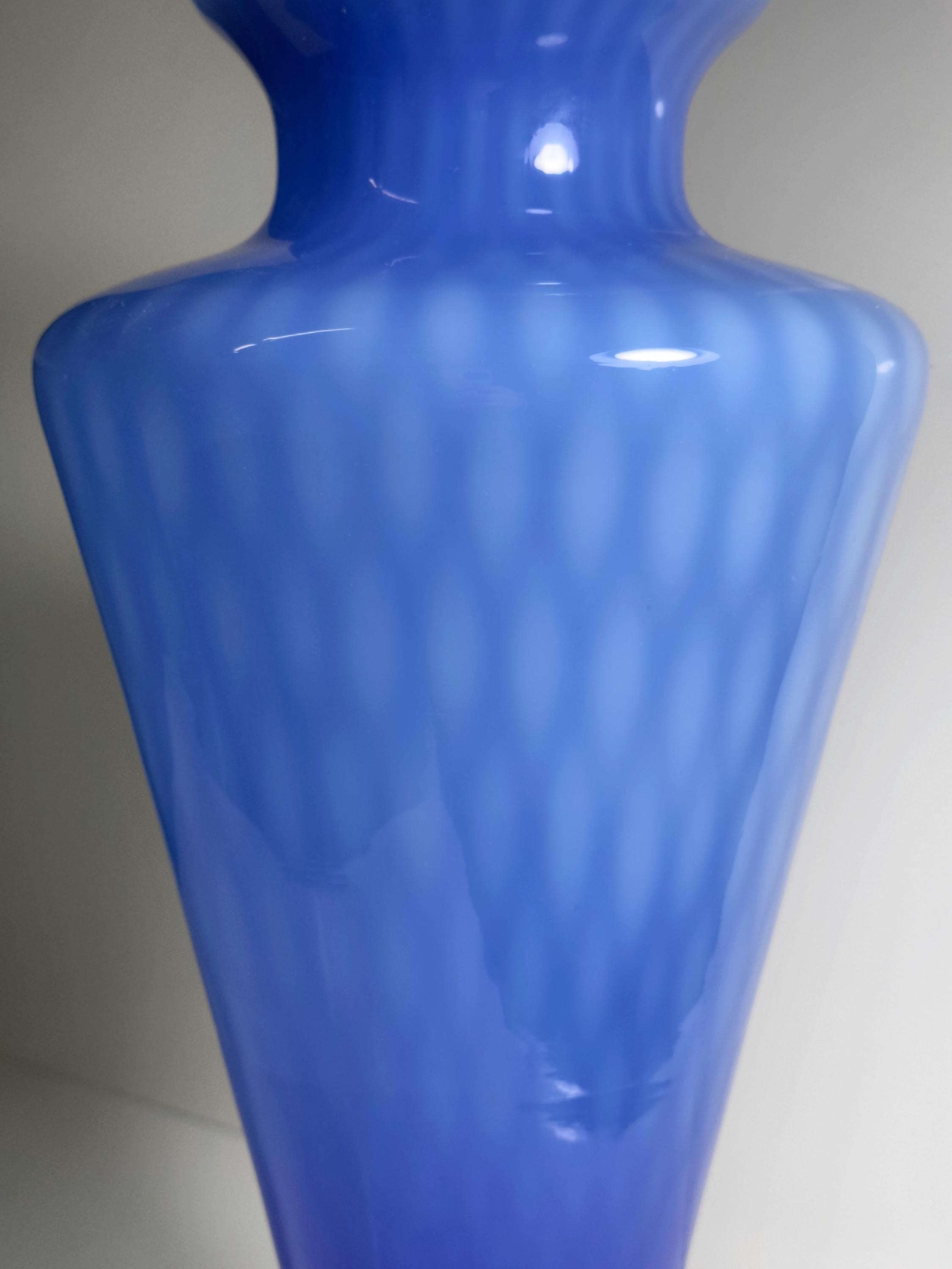 Große Vintage Murano Opalglas Vase in Kobaltblau