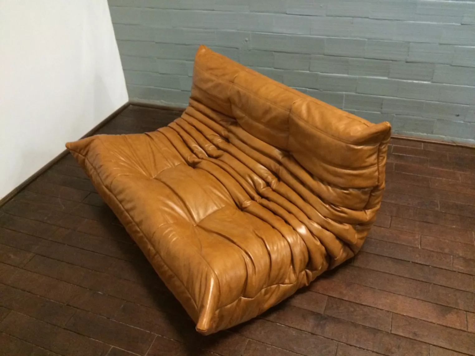 Togo Sofa 2-Sitzer Glattleder Cognac Braun