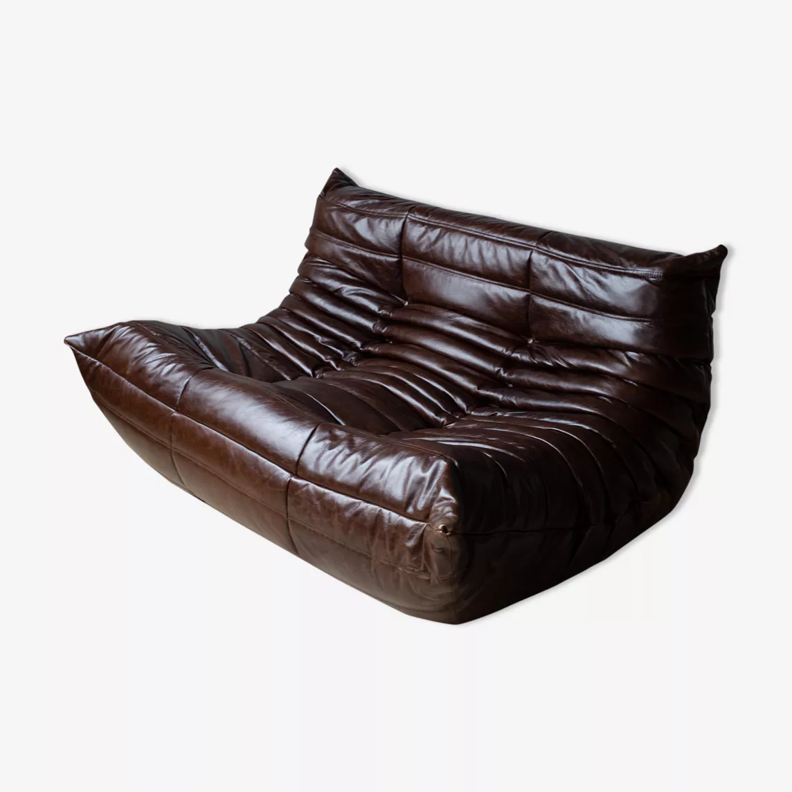 Togo Sofa 2-seater High-gloss leather Dark brown