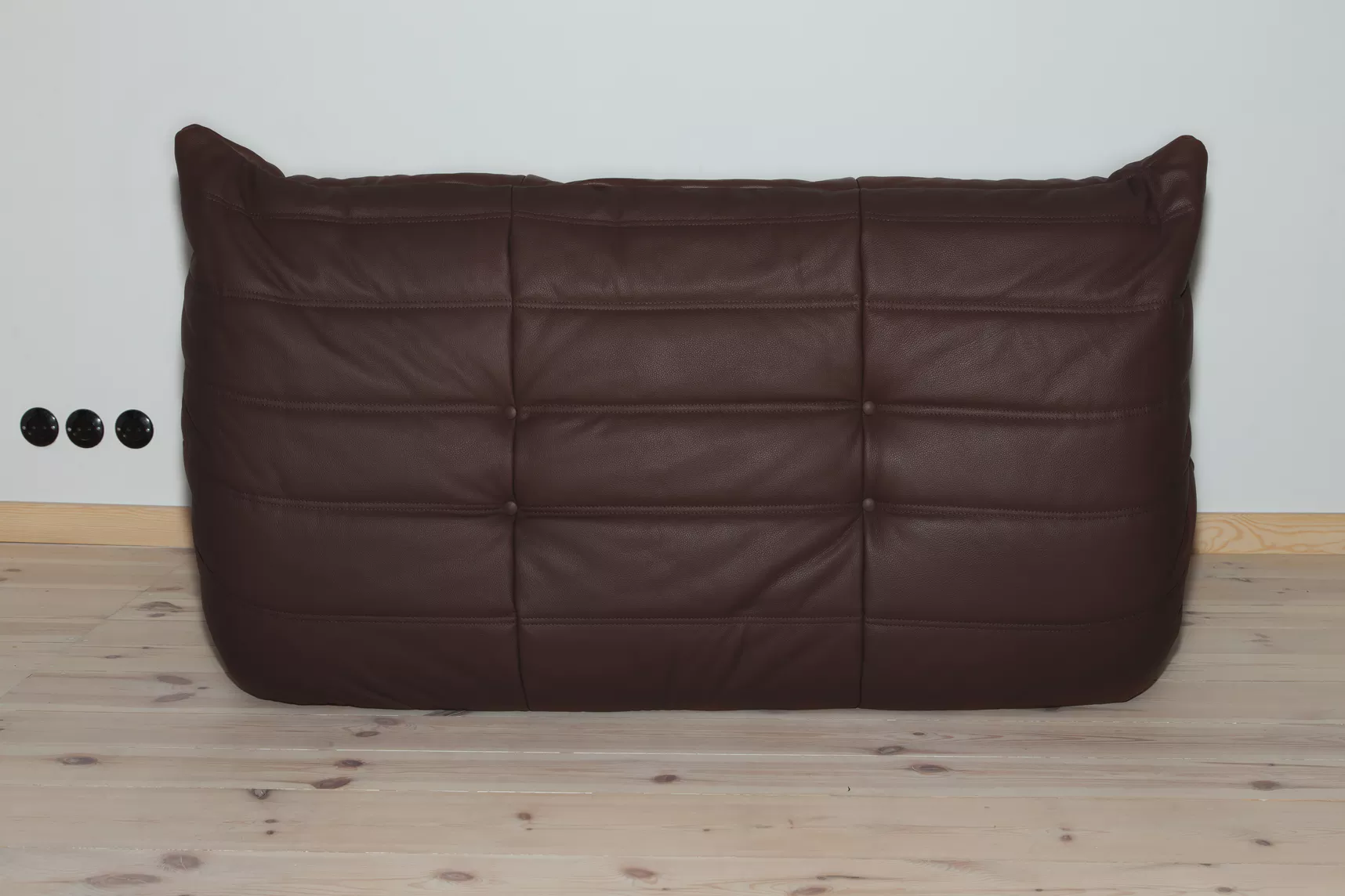Togo Sofa 2-seater Madras Leather Brown