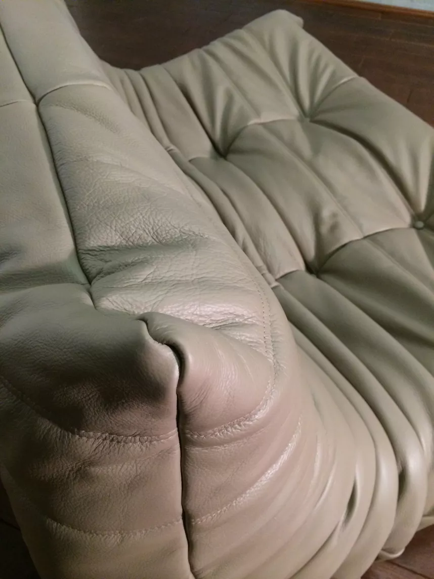Togo Sofa 2-Sitzer Leder Grau