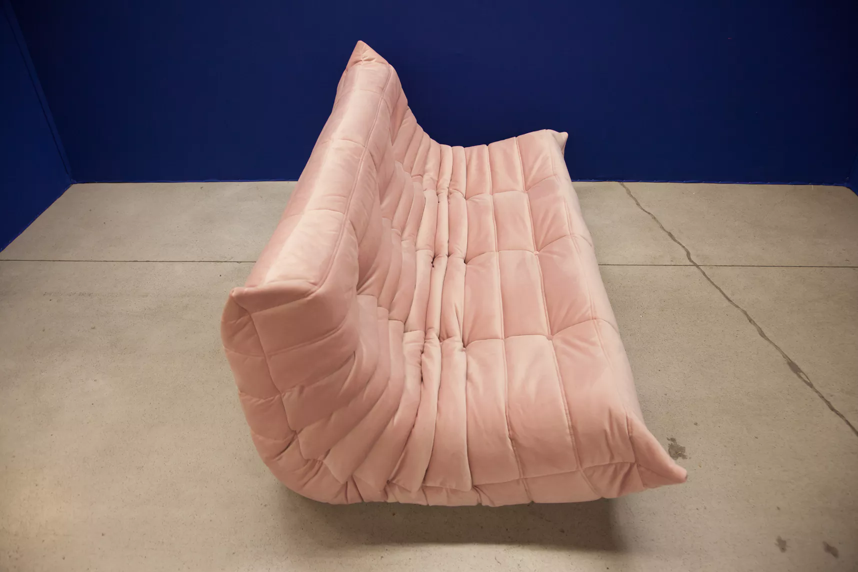 Togo Sofa 3-seater velvet light pink