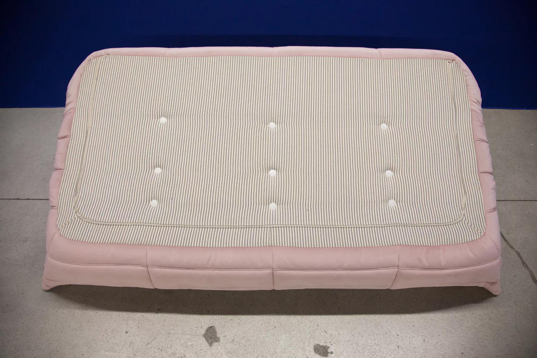 Togo Sofa 3-seater velvet light pink