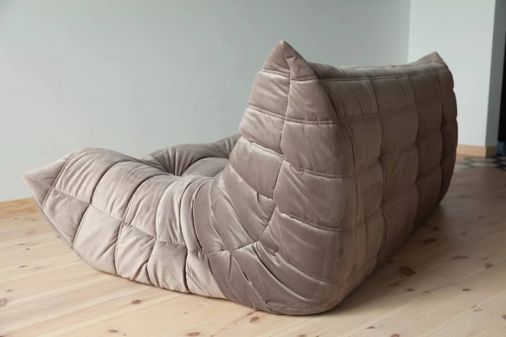 Togo Sofa 3-seater velvet warm grey