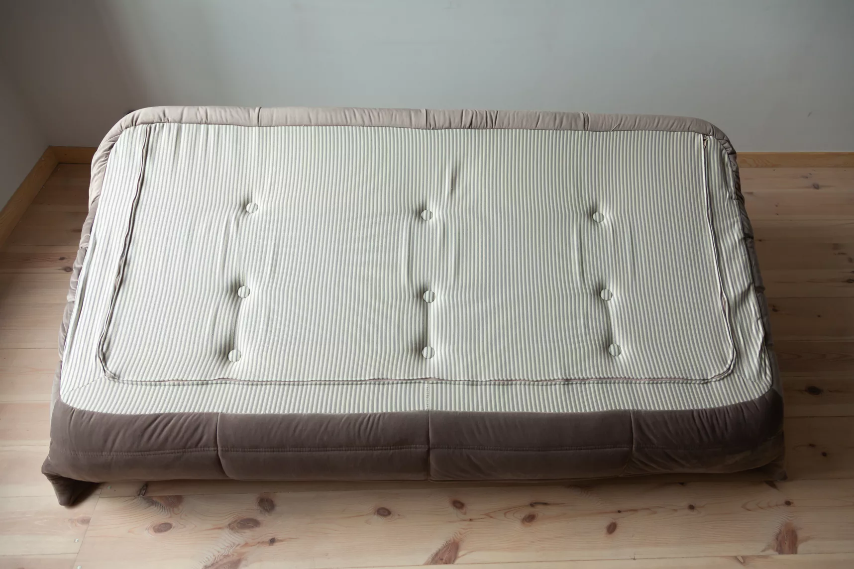 Togo Sofa 3-seater velvet warm grey