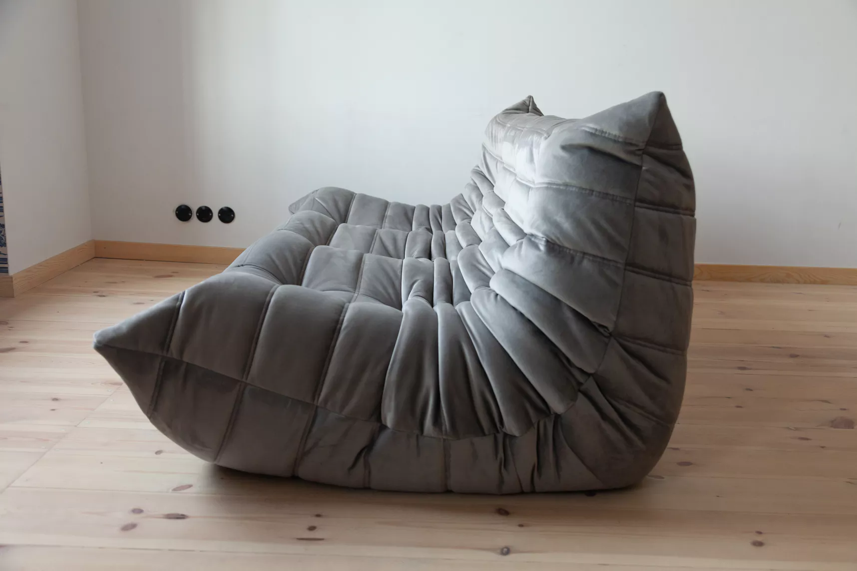 Togo Sofa 3-seater velvet silver-grey
