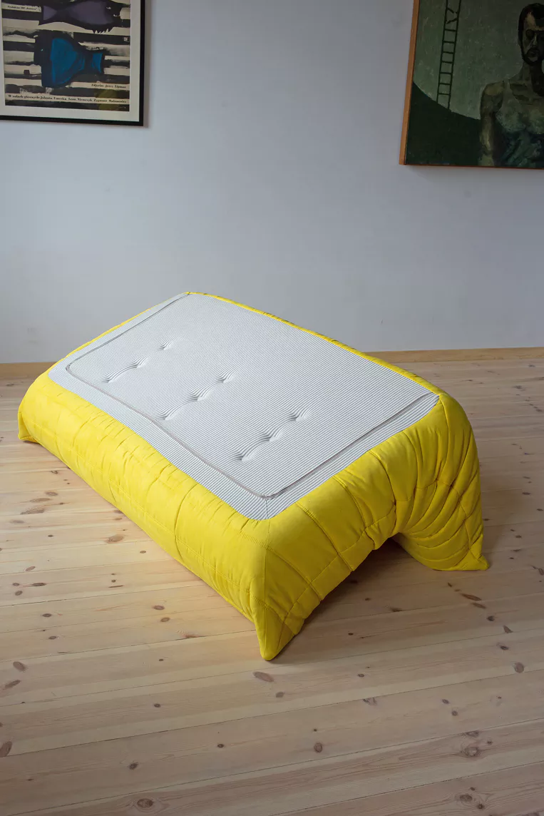 Togo Sofa 3-seater textile lemon yellow