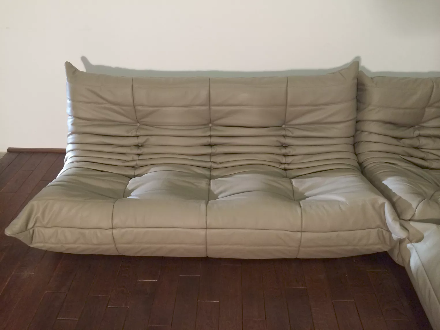 Togo Sofa 3-Sitzer Leder Grau