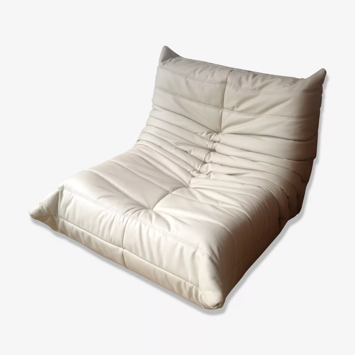 Togo Poltrona Pelle Madras Bianco